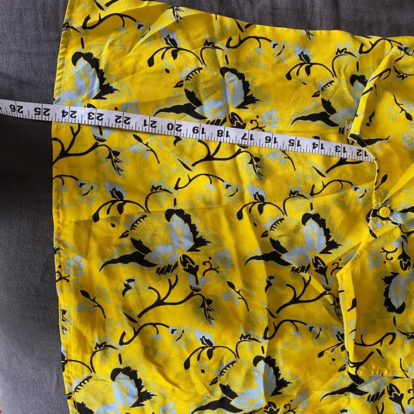 NWOT Diane Von Furstenberg Silk Yellow Floral Blouse Top Petite Small Women's - Picture 8 of 9